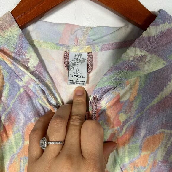 Prana Womens Colorful Windbreaker size S - Picture 4 of 15